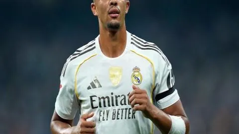 “雷蒙有望重返上海战场，备战季后赛挑战！”